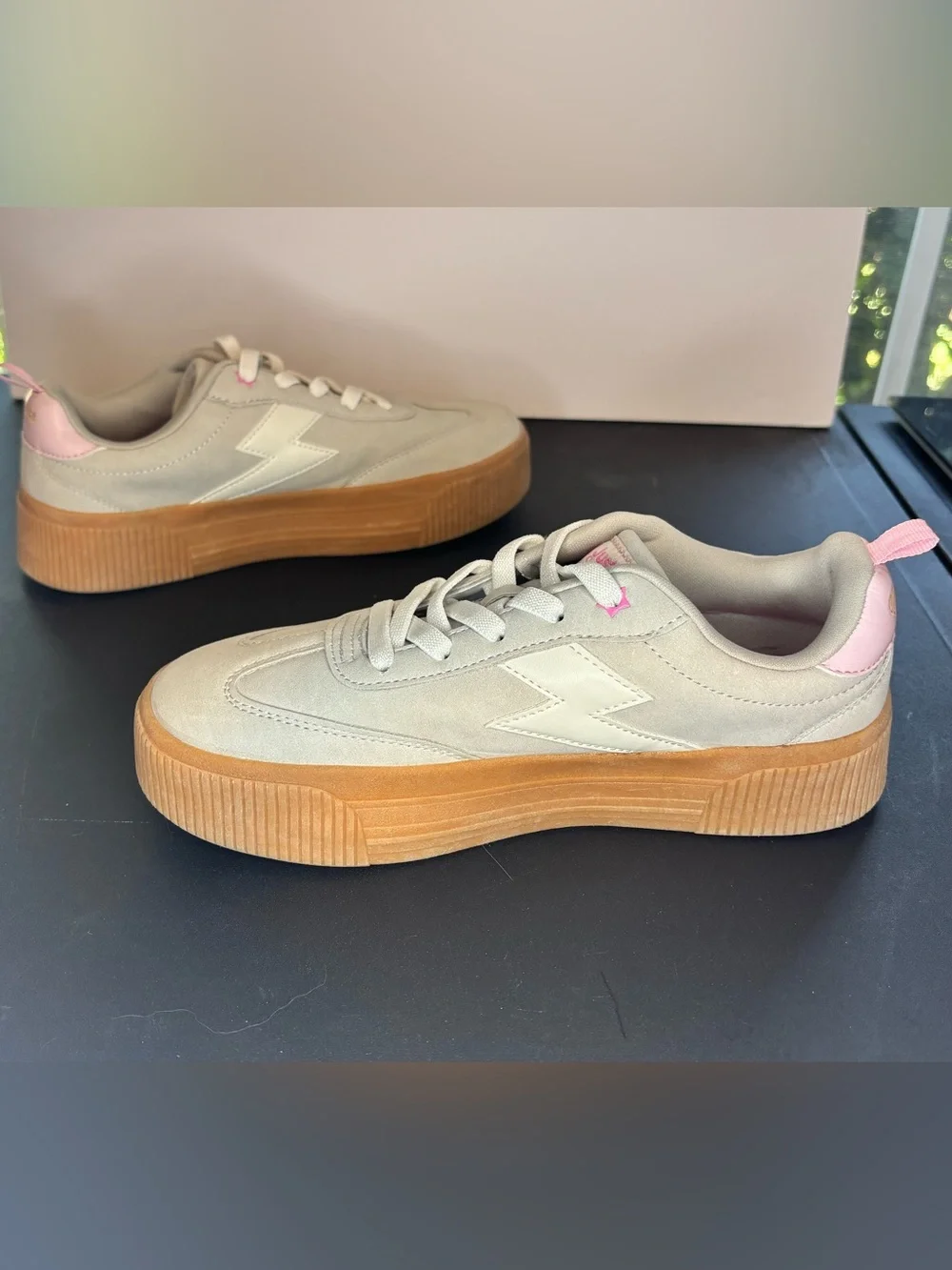 Justice Sport Cream Platform Sneakers with Gum Sole and Pink Accents Size 5